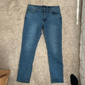 Lucky Brand 411 Jeans